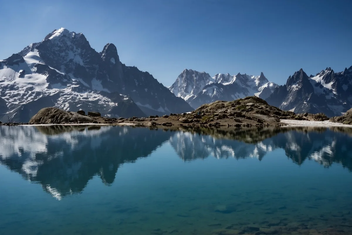 Lac Blanc with mountain reflections in the Chamonix valley, France