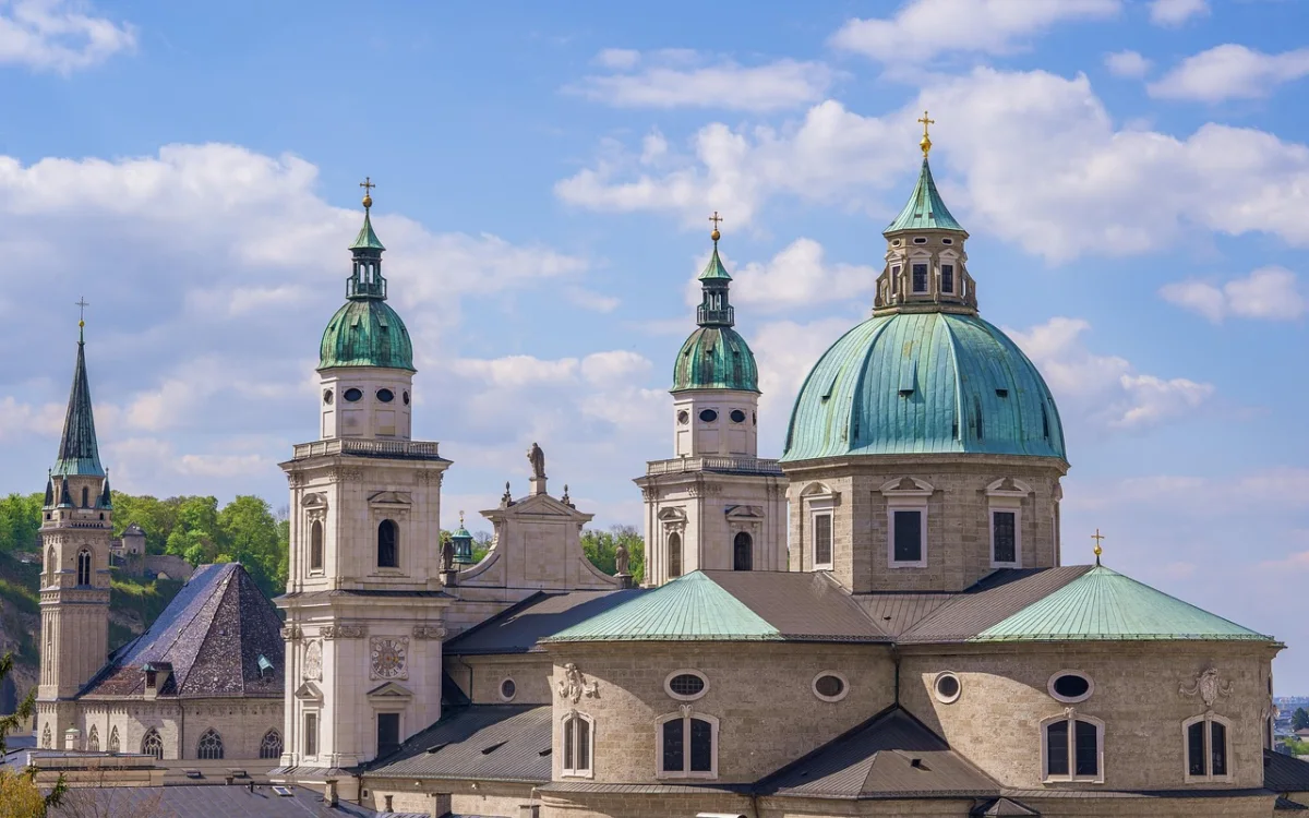 Salzburg Cathedral and the historic centre at the start of the route